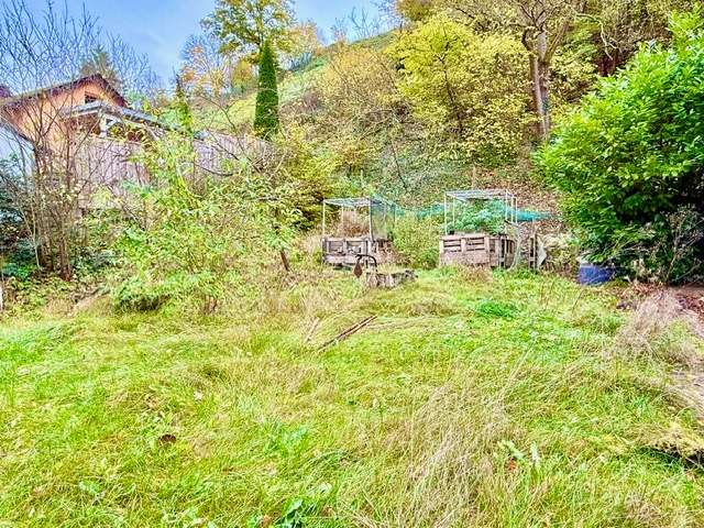 Ihr neues Zuhause im Herzen des Urlaubsortes Monreal &ndash; teilrenoviertes EFH mit viel Platz!